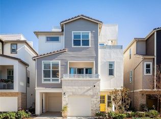 2106 Tidewater Cir, Costa Mesa, CA 92627