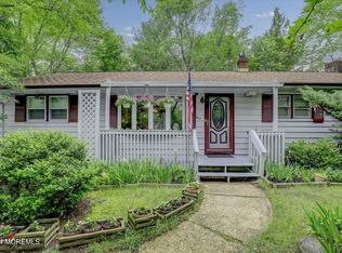 2 Aaron Ave, Howell, NJ 07731