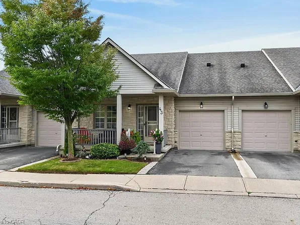 34 Southbrook Dr #43, Hamilton, ON L0R 1C0