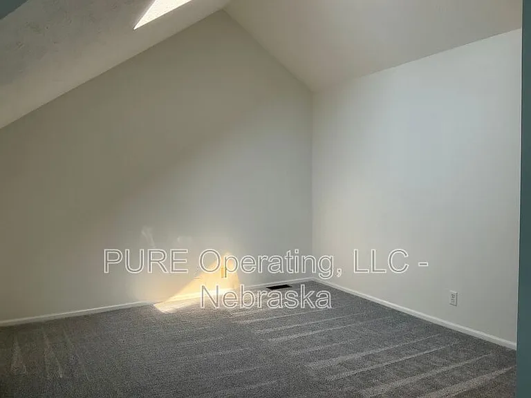 15527 Mason Cir — Photo 35