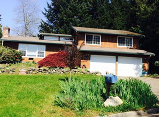 1040 NE Rindall Ct, Poulsbo, WA 98370