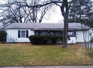 6114 Regina Cir, Indianapolis, IN