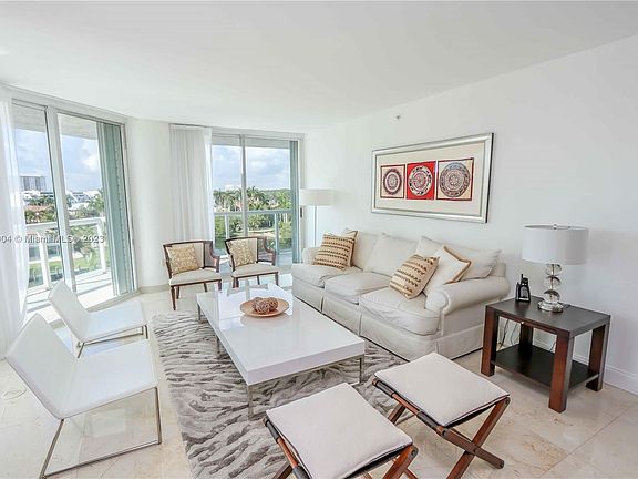 5th image of 16500 Collins Ave APT 454