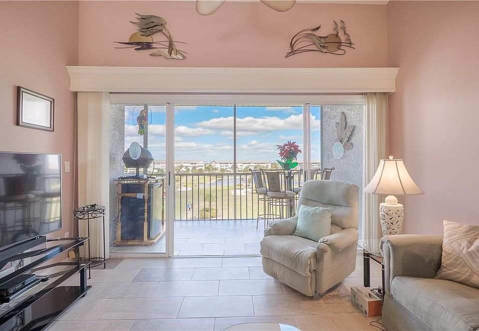 1st image of 14811 Hole In One Cir #Penthouse 02