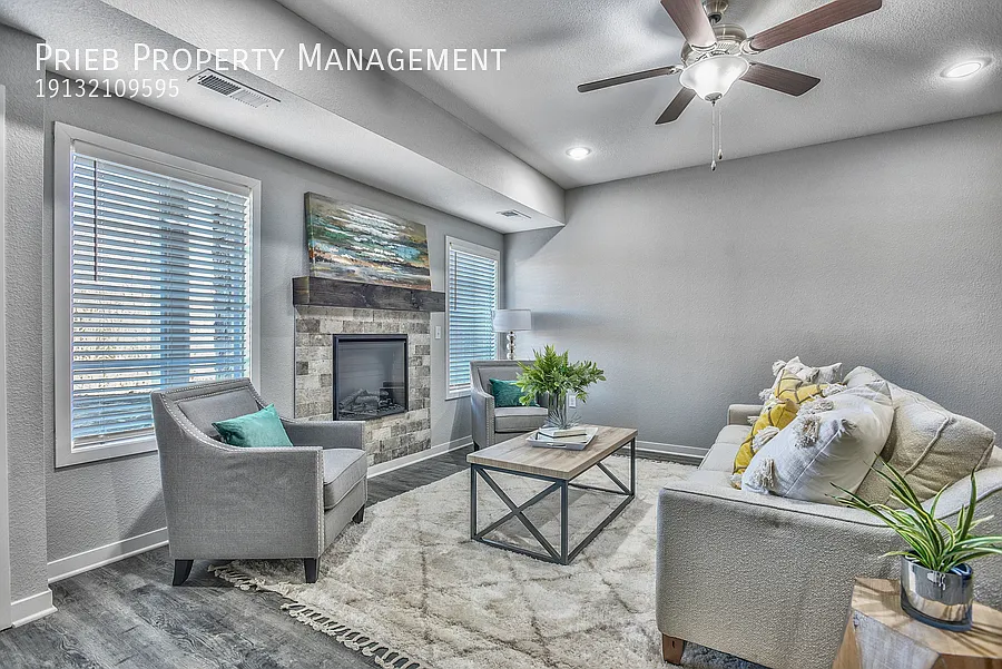 Parkview Apartments- Available September 23rd — Photo 3