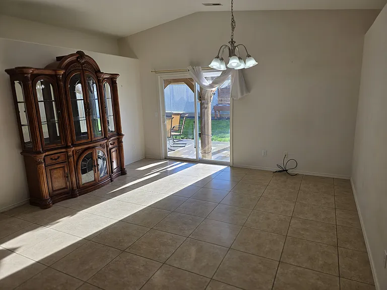 5306 Hayes Ln — Photo 13