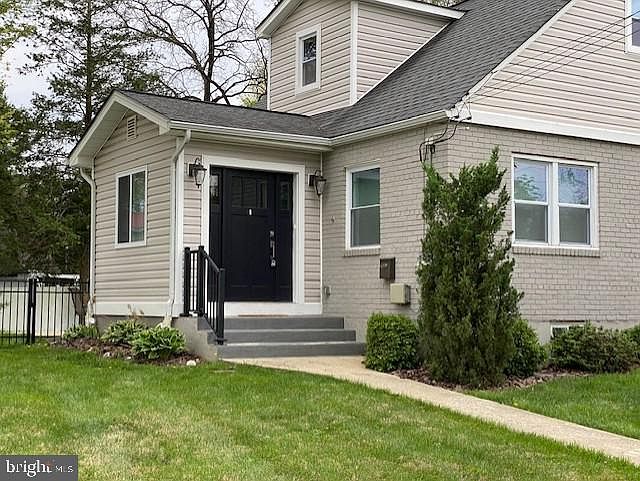 1st image of 7141 Parkview Ave