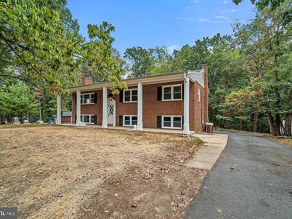 3rd image of 4421 Kling Dr