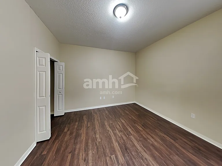 6223 Blackberry Ln — Photo 18