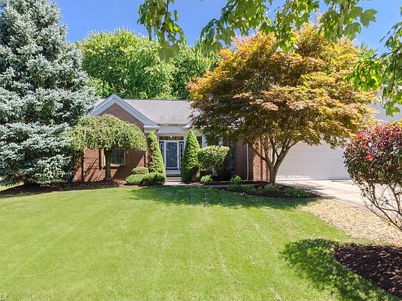 5th image of 18633 Walnut Dr