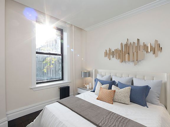 4th image of 402 E 12th St APT 7