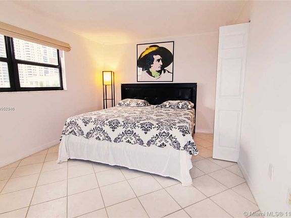 5th image of 1439 West Ave APT 502