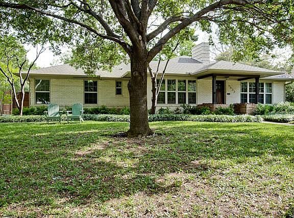 2nd image of 6532 Lakeshore Dr