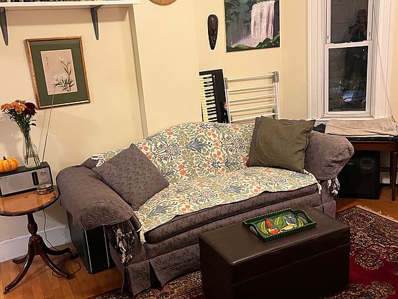 3rd image of 213 Highland Ave #3