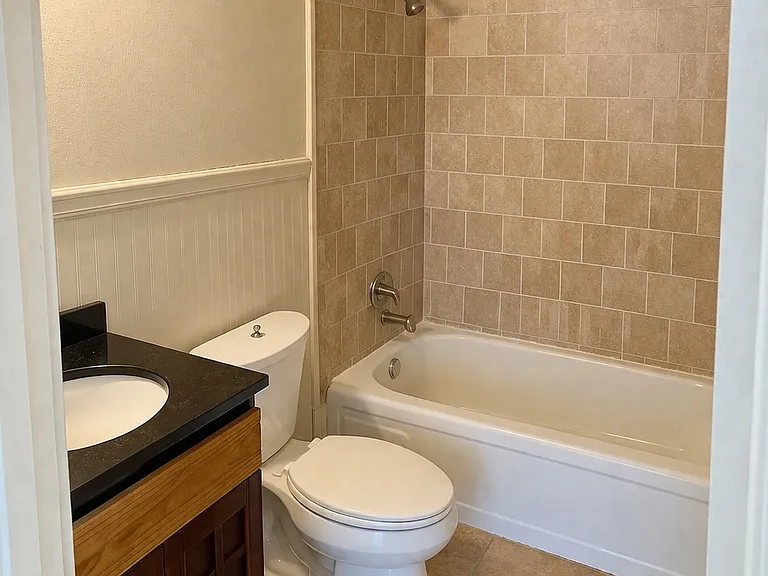 3103 Parkwood Rd — Photo 9