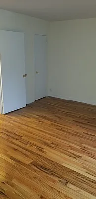 Rented by Roberto Guilbet, LREB | media 20