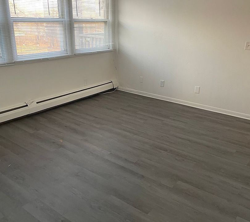 2nd image of 1805 Arlington Ave #1809-9
