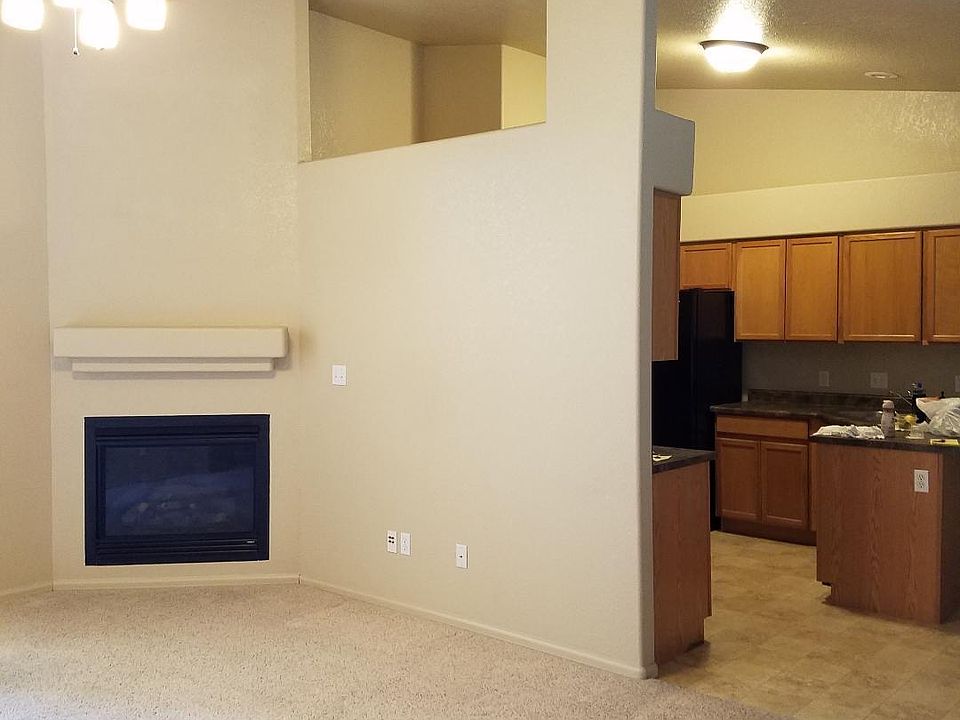 Living room, fireplace and cooler based air
