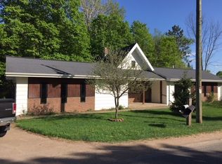 114 Bates Amasa Rd, Iron River, MI 49935