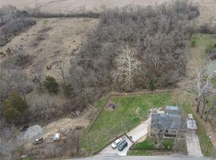 10706 Heeter Rd, Brookville, OH 45309