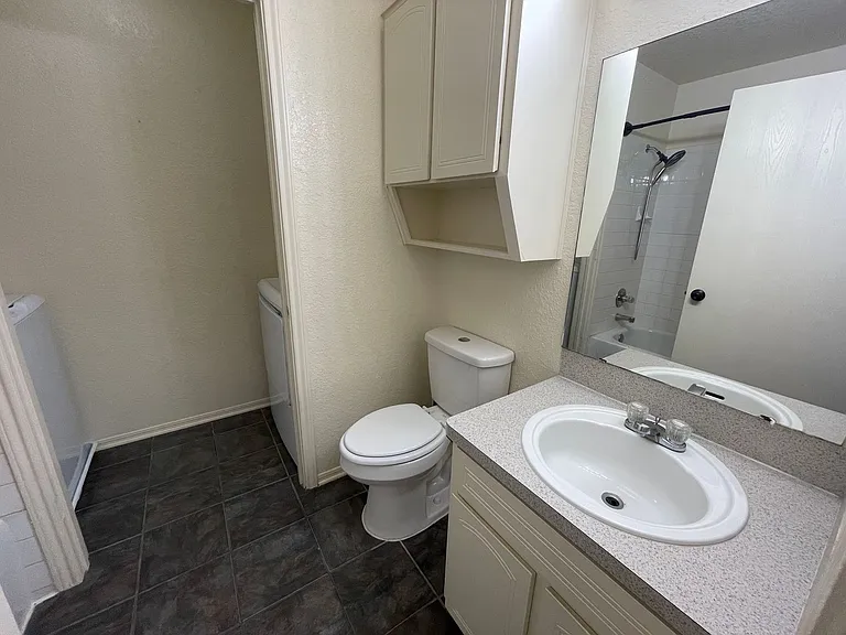 1607 Dugger Circle — Photo 10