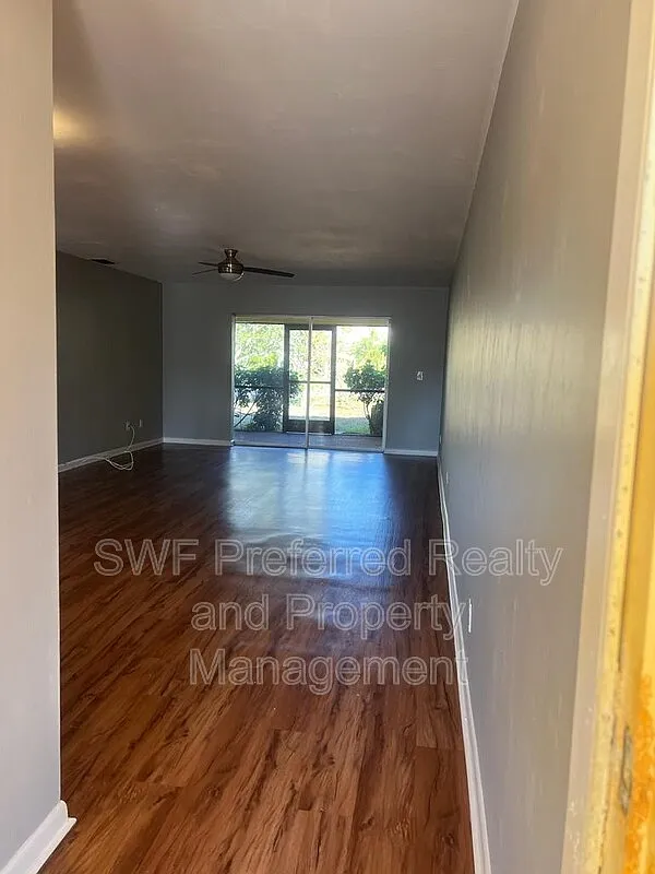 2 bed, 2.0 bath, 1200 sqft, $1,395 — Photo 2