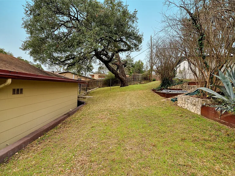 2300 Rebel Rd — Photo 26