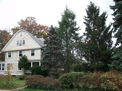 2nd image of 209 Highland Ave