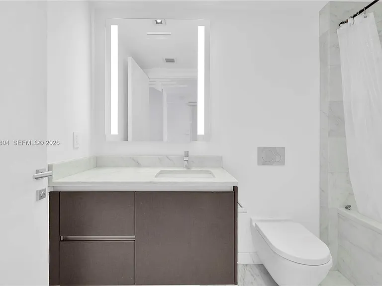 1451 Brickell Ave #2606 — Photo 20