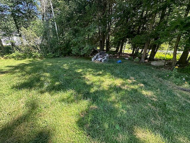 2nd image of 682 New England Road