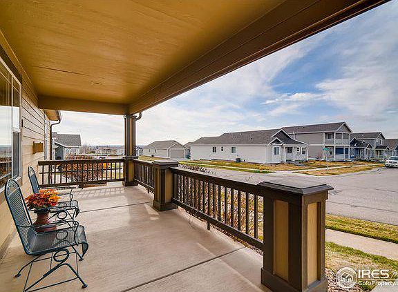 3rd image of 2719 Bluebells Dr