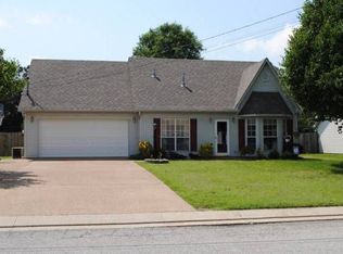 43 Glenhurst Dr, Jackson, TN 38305