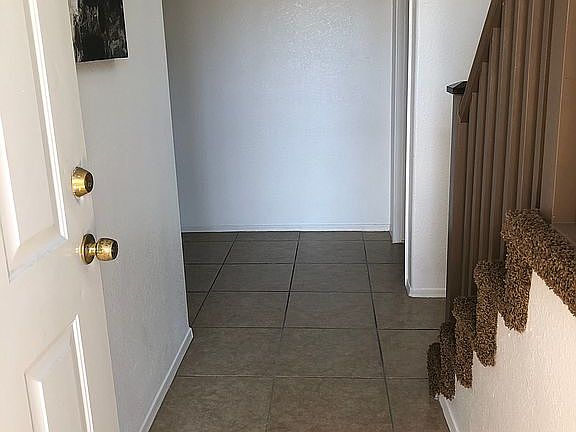 3rd image of 5606 E Kelton Ln