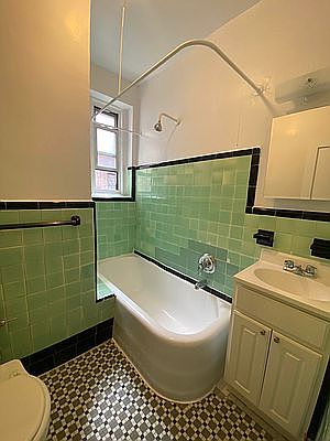 4th image of 41-29 46th St #4O