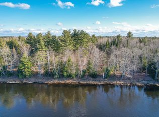 60 Rivers Edge Ln, Howland, ME 04448