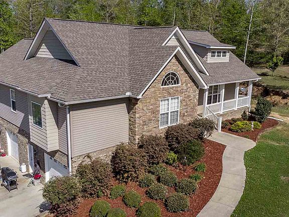 4th image of 245 Hogan Ln