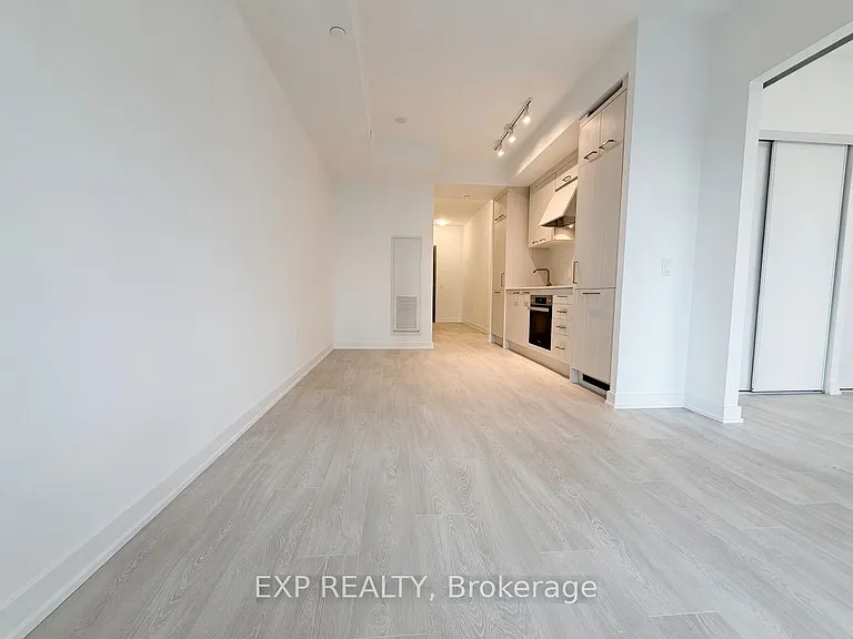 634 Church St #908 — Photo 14