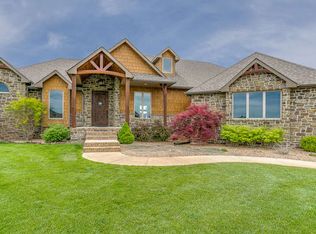 2617 N Bayside Ct, Wichita, KS 67205
