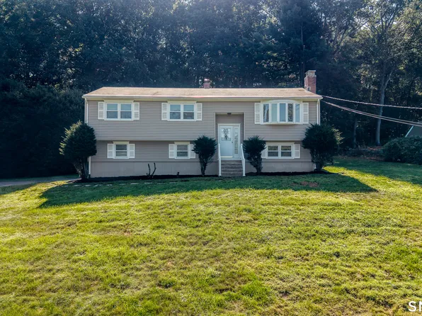 121 Longfellow Road, Shelton, CT 06484