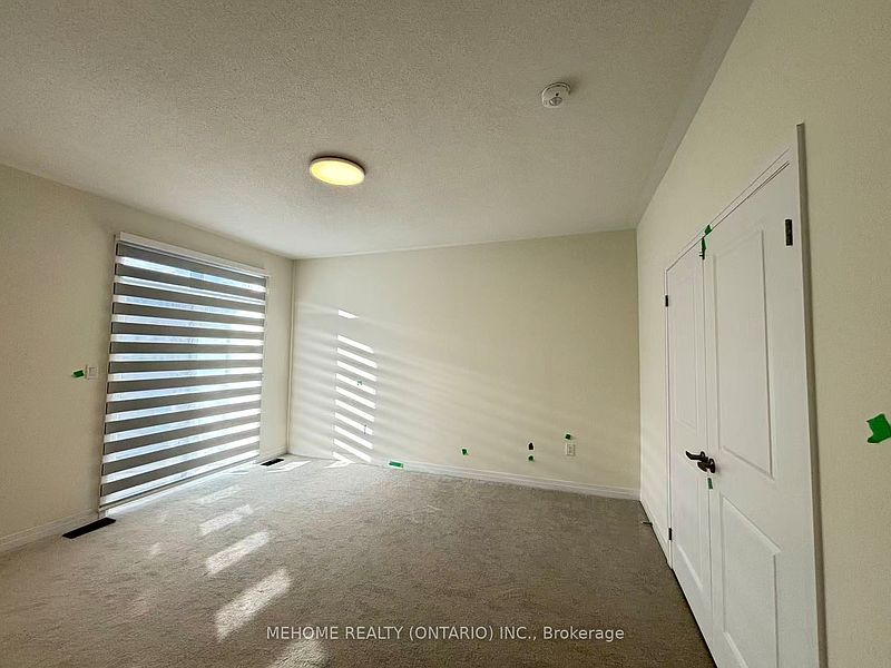 Richmond Hill Townhouse for rent - 4 Bedrooms — photo 21