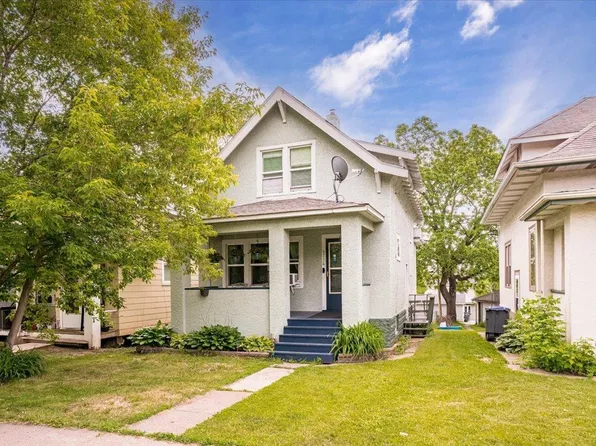 4714 W 8th St, Duluth, MN 55807