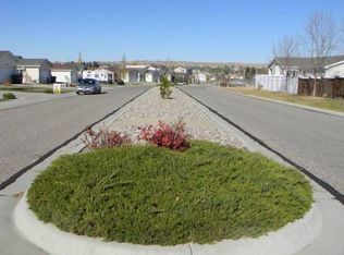1822 Grasslands Pkwy, Cheyenne, WY 82001