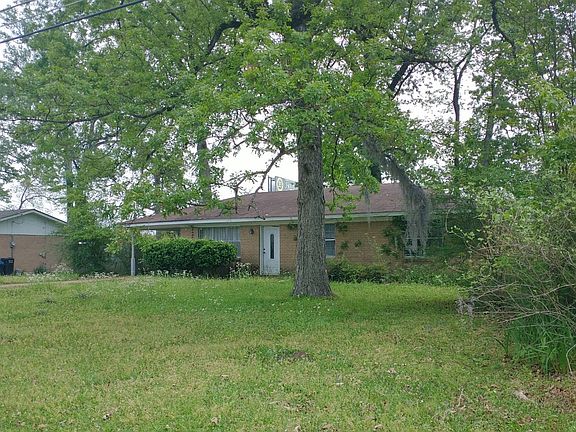 2nd image of 125 Shady Ln