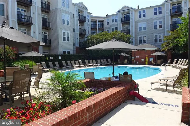 2665 Prosperity Ave #128 — Photo 20