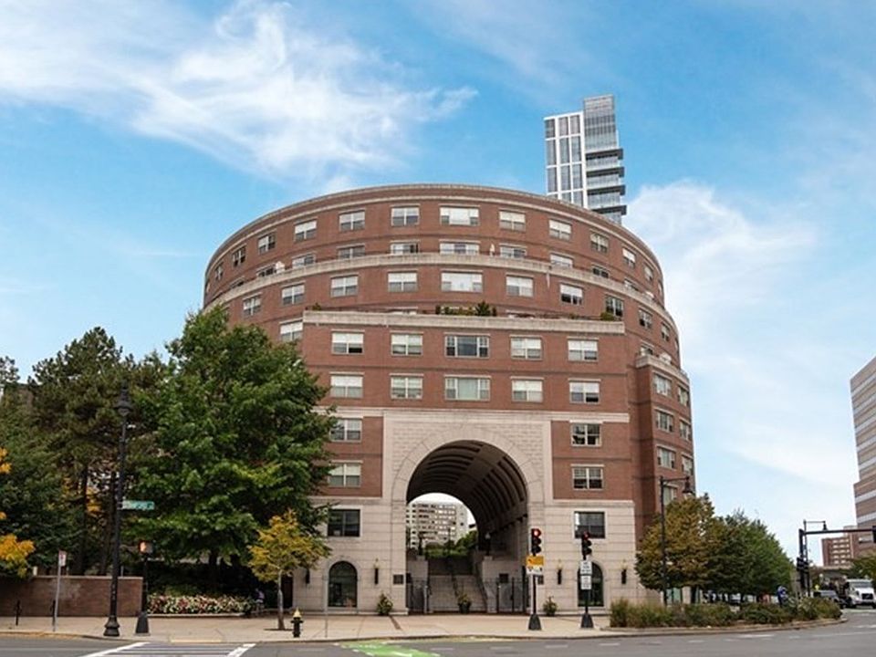 1st image of 150 Staniford St APT 212