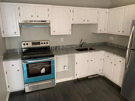 5th image of 1590 Harford Square Dr