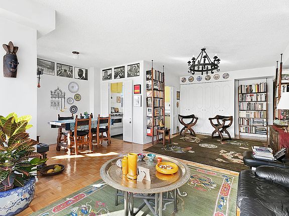 5th image of 77 E 12th St APT 20E