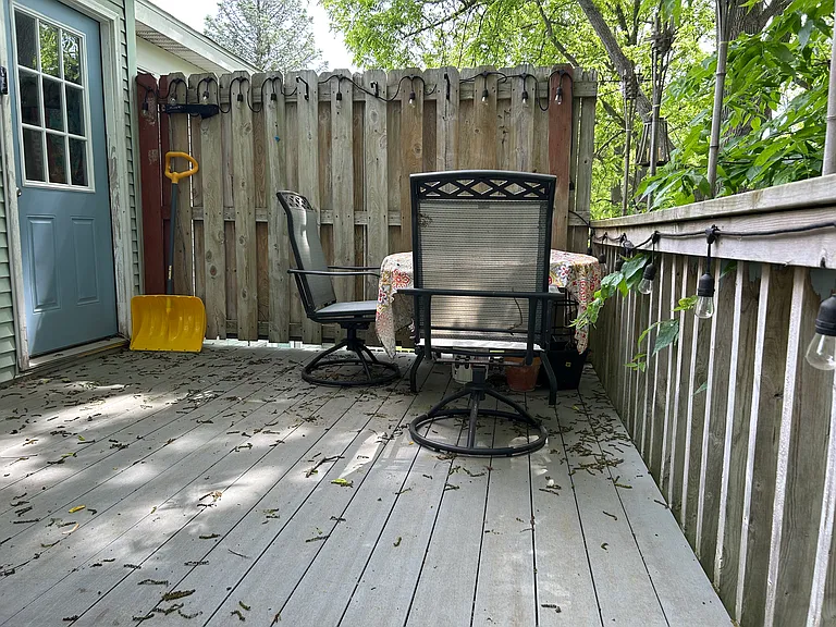 403 Sherman St #B — Photo 10