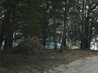 14350 State Rd E, De Soto, MO 63020