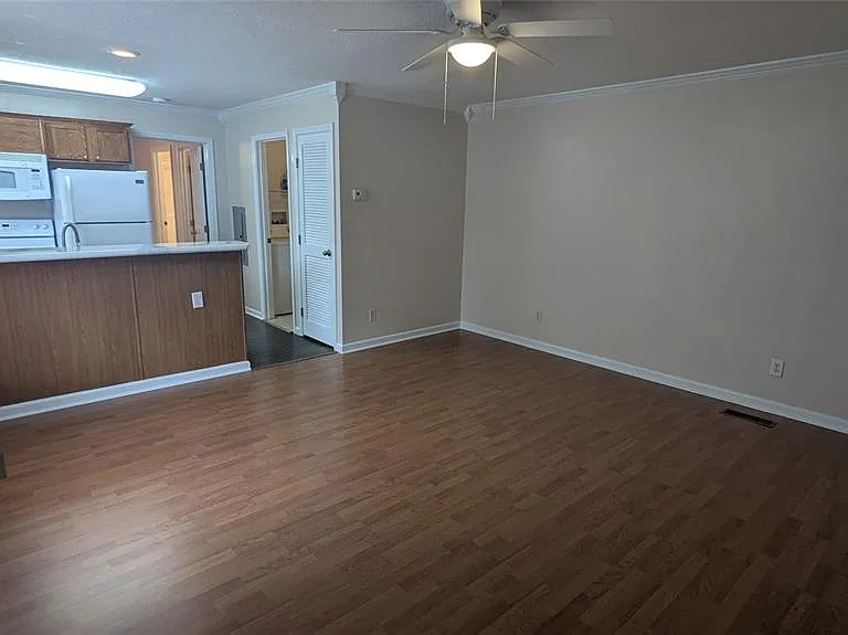 2905 Archer Rd #T5028 — Photo 7